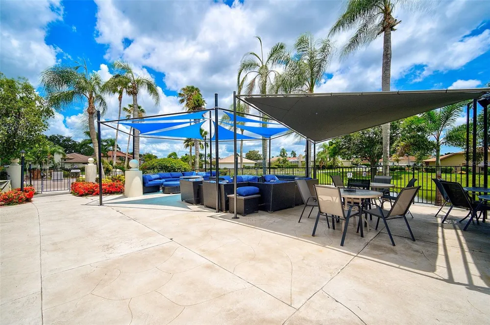 4215 CADDIE DRIVE E #101 Bradenton, FL 34203