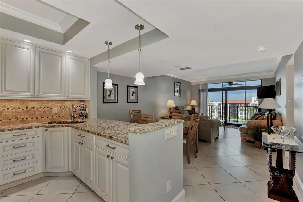 1945 GULF OF MEXICO DRIVE #M2-414 Longboat Key, FL 34228