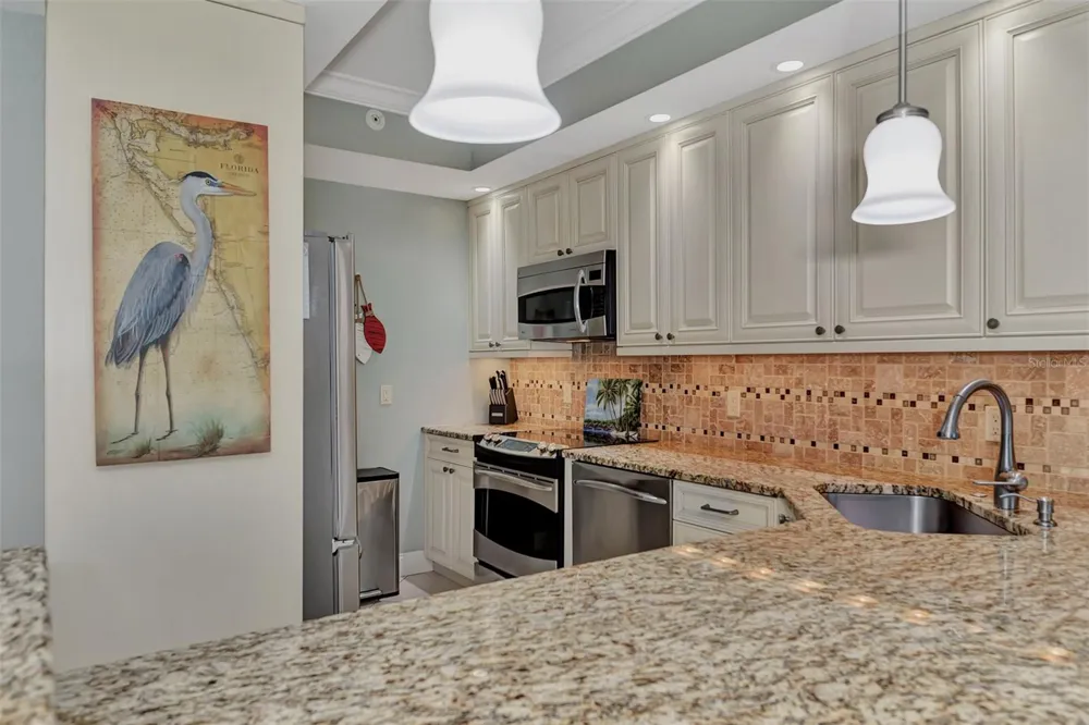 1945 GULF OF MEXICO DRIVE #M2-414 Longboat Key, FL 34228