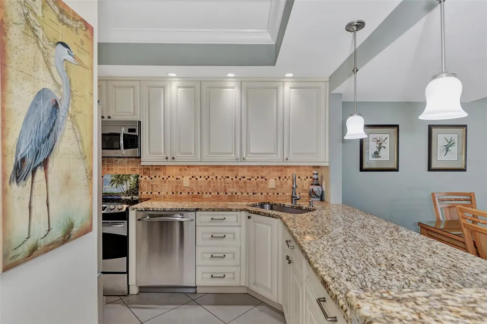 1945 GULF OF MEXICO DRIVE #M2-414 Longboat Key, FL 34228