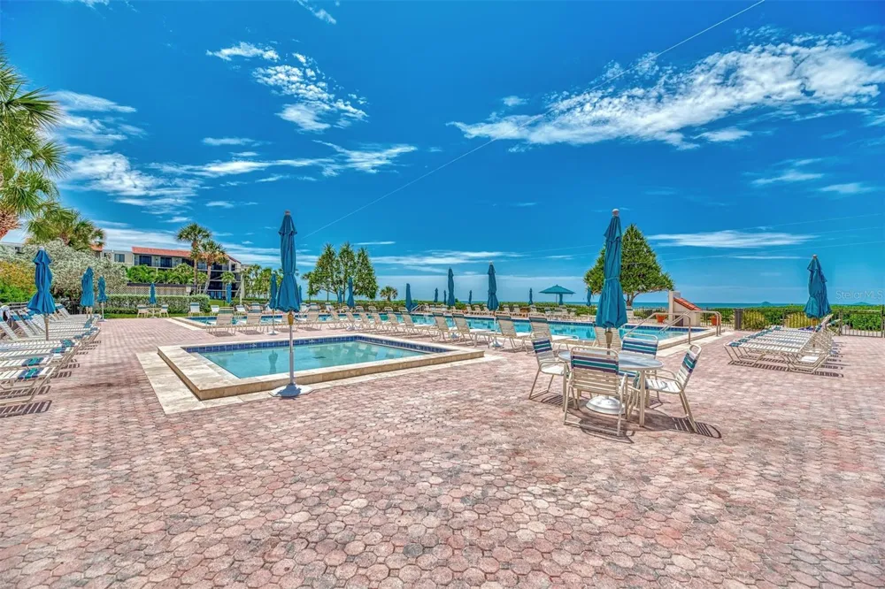 1945 GULF OF MEXICO DRIVE #M2-414 Longboat Key, FL 34228