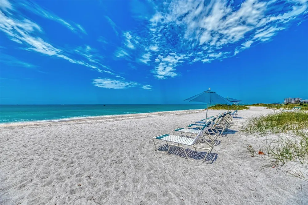 1945 GULF OF MEXICO DRIVE #M2-414 Longboat Key, FL 34228