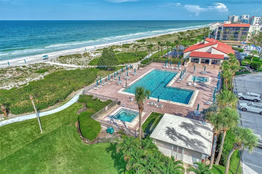 1945 GULF OF MEXICO DRIVE #M2-414 Longboat Key, FL 34228