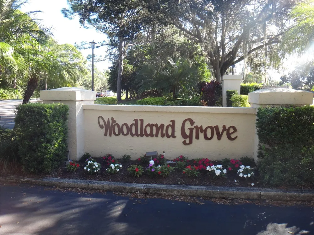 4493 LONGMEADOW #76 Sarasota, FL 34235