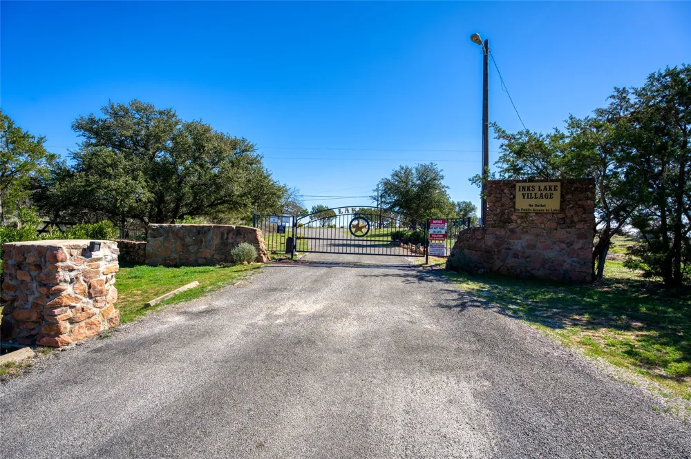 604 Inwood Road Buchanan Dam, TX 78609