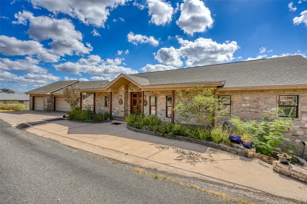 604 Inwood Road Buchanan Dam, TX 78609