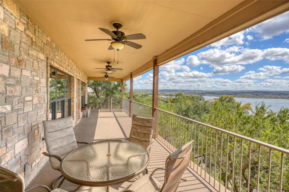 604 Inwood Road Buchanan Dam, TX 78609