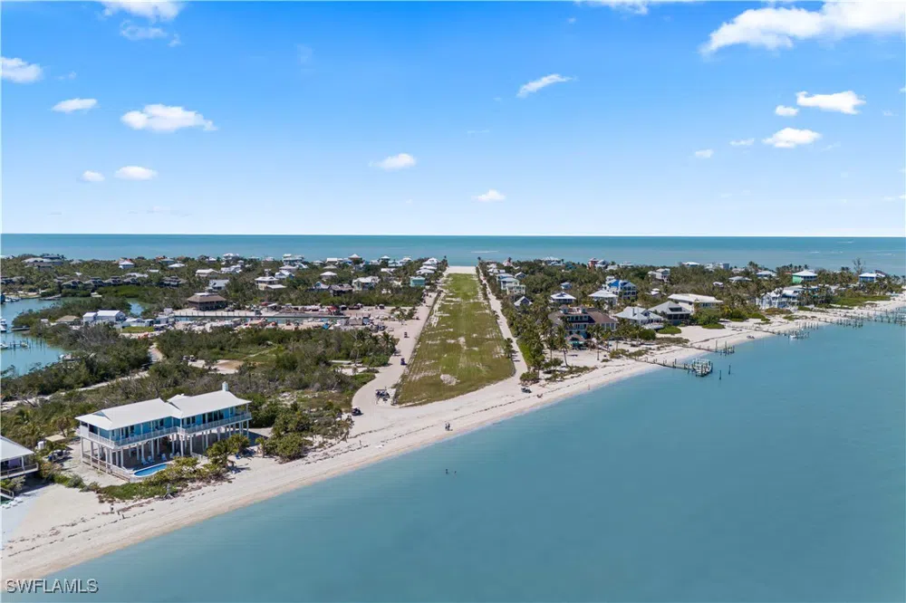 Point House Trail Upper Captiva, FL 33924