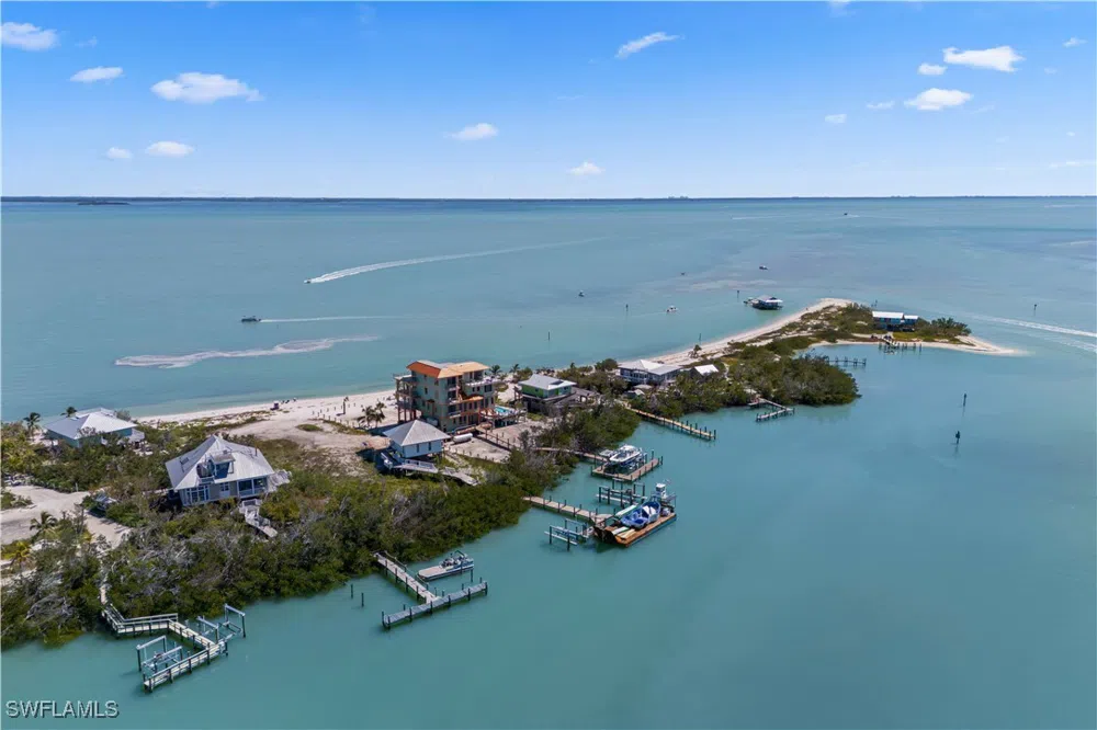Point House Trail Upper Captiva, FL 33924