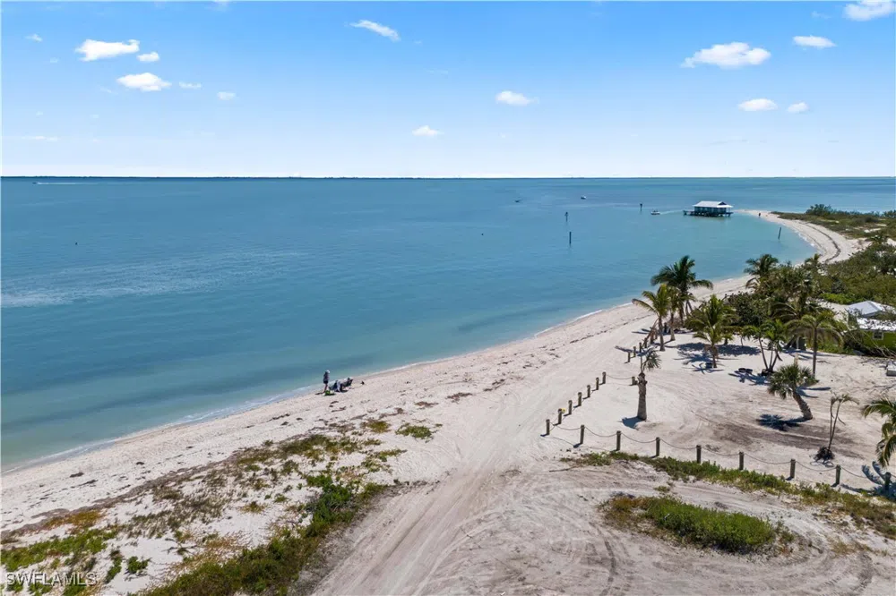 Point House Trail Upper Captiva, FL 33924