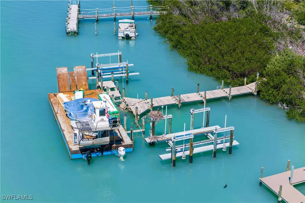 Point House Trail Upper Captiva, FL 33924