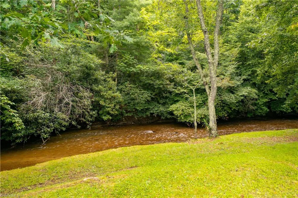 TBD Grandview Drive Sparta, NC 28675