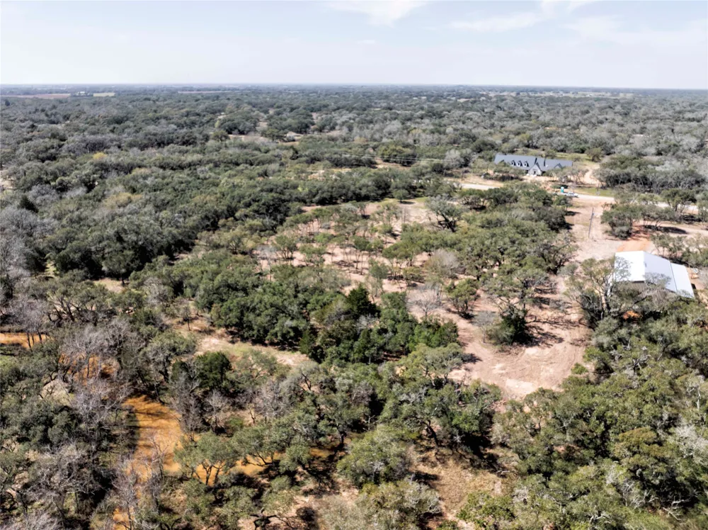 265 Wigeon Lane Columbus, TX 78934