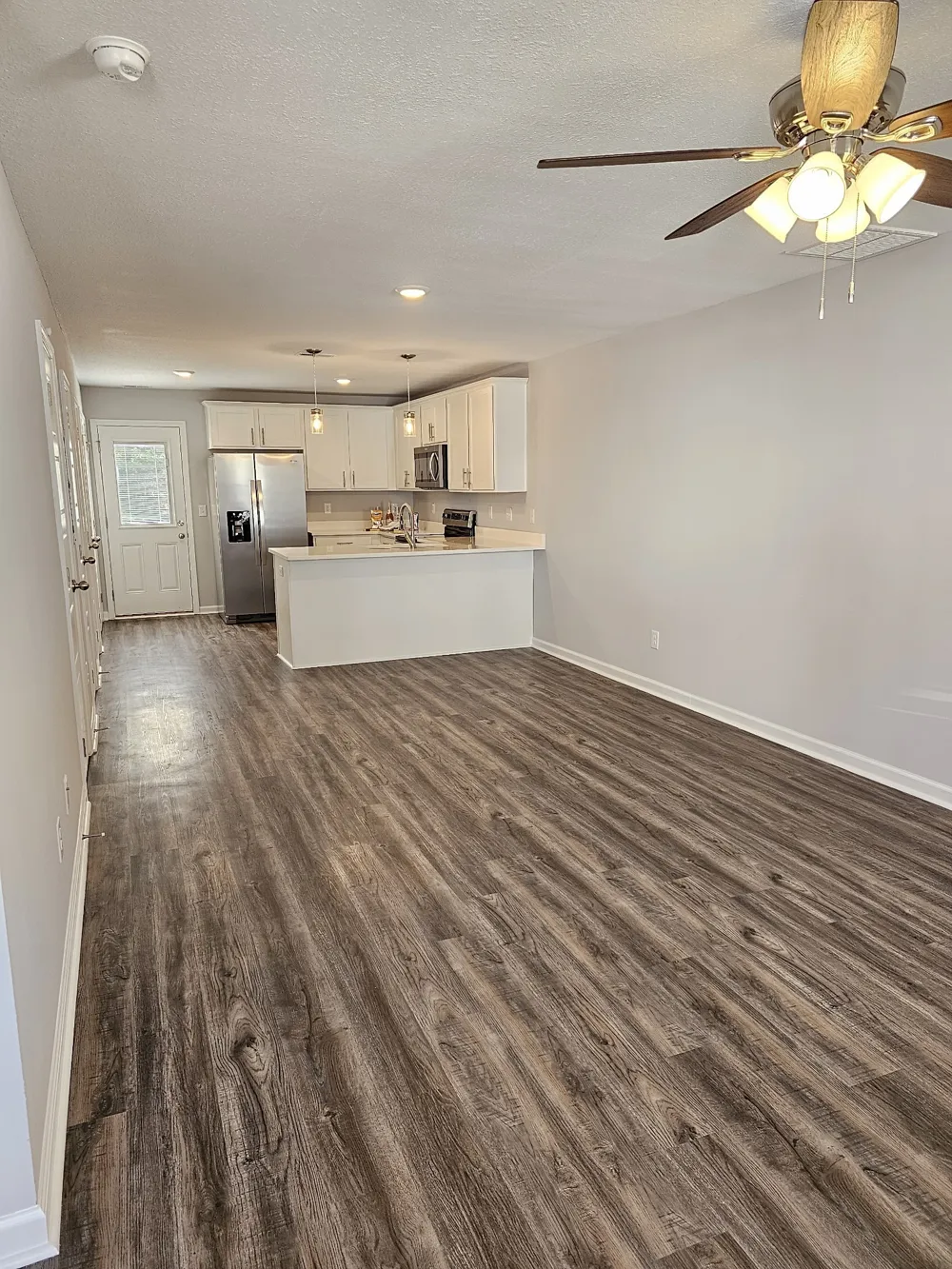 100 Henry Dr #312 Burns, TN 37029