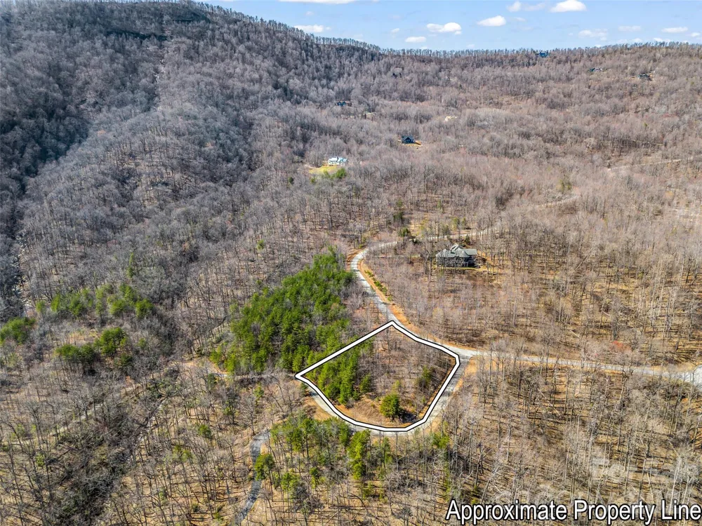 190 Cherry Hill Mill Spring, NC 28756