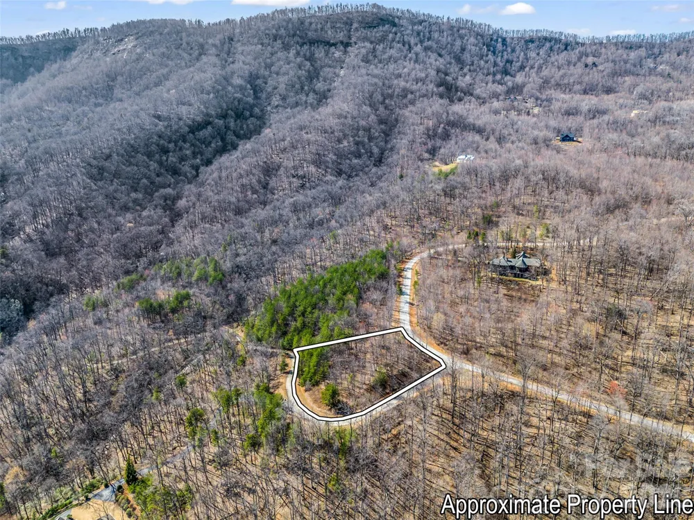 190 Cherry Hill Mill Spring, NC 28756