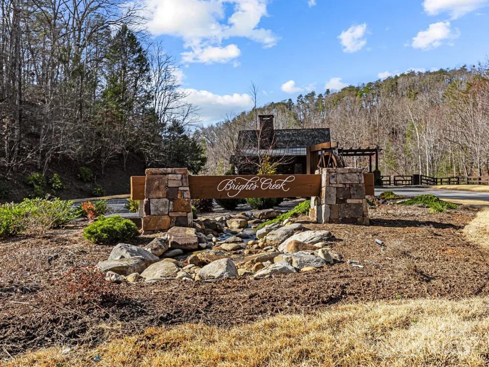000 Stafford Lane S #2065 Mill Spring, NC 28756