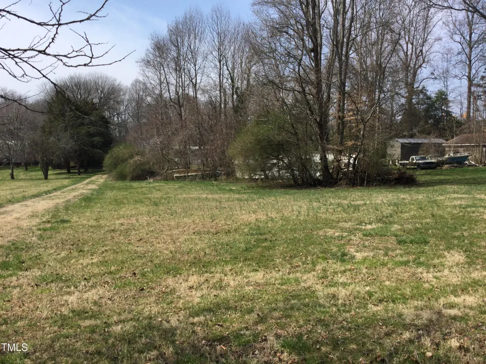 4105 Old Hillsborough Road Mebane, NC 27302