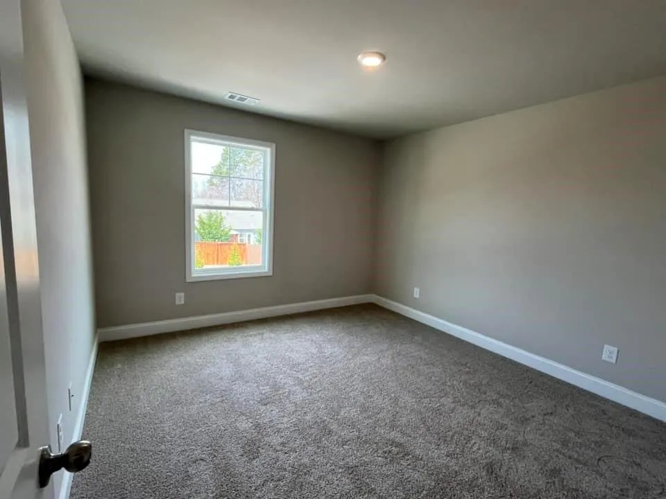 21 Creekside Commons Drive Hoschton, GA 30548
