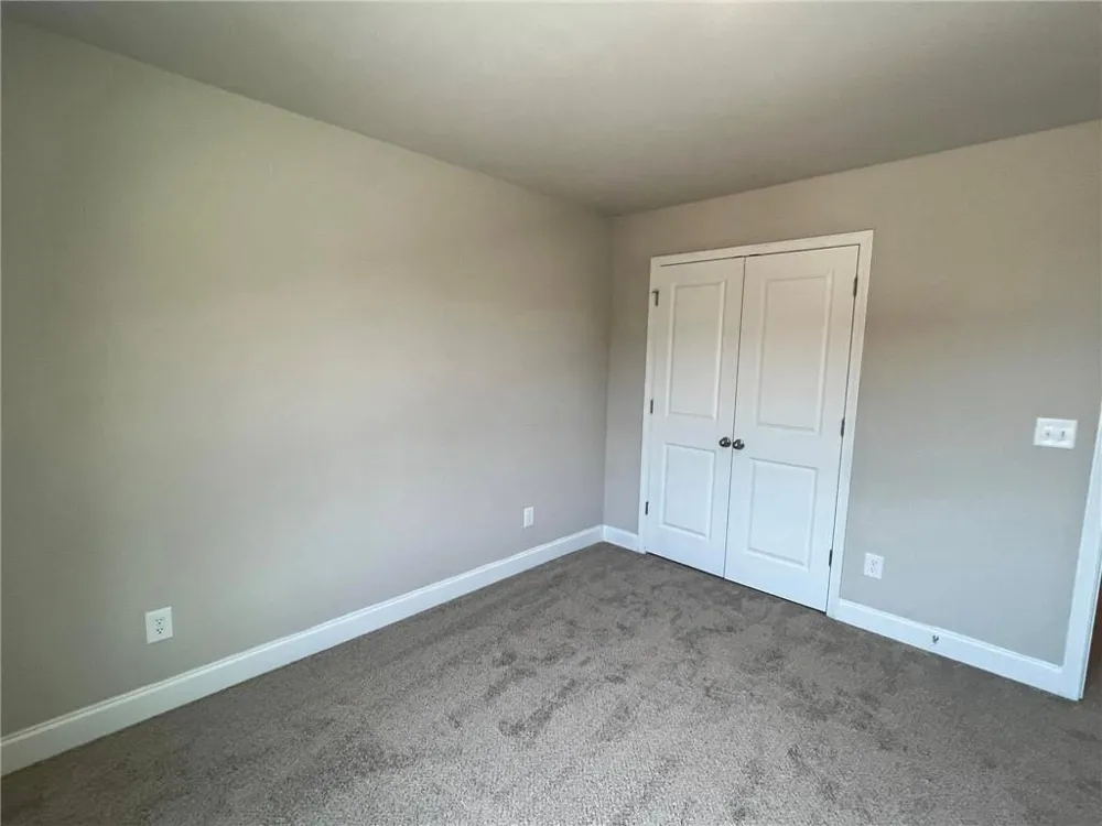 21 Creekside Commons Drive Hoschton, GA 30548