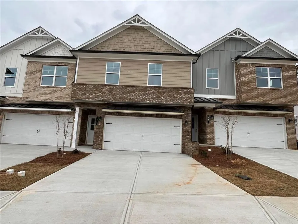 21 Creekside Commons Drive Hoschton, GA 30548