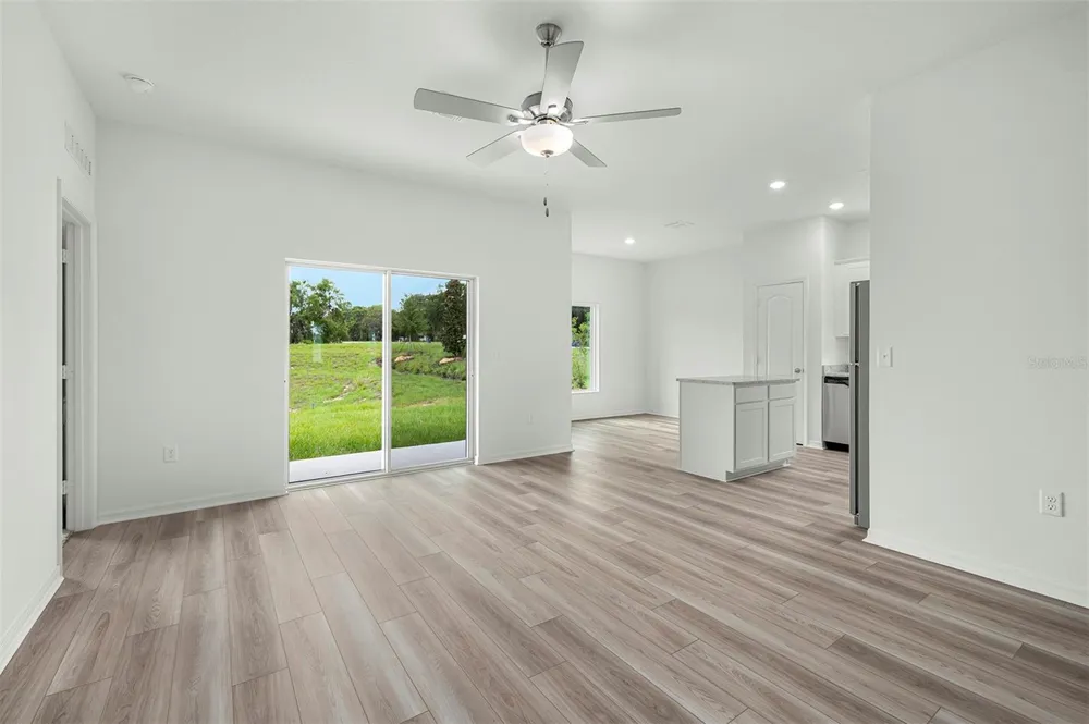 13276 TULA LOOP Astatula, FL 34705