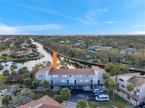 6311 NEWTOWN CIRCLE #11B2