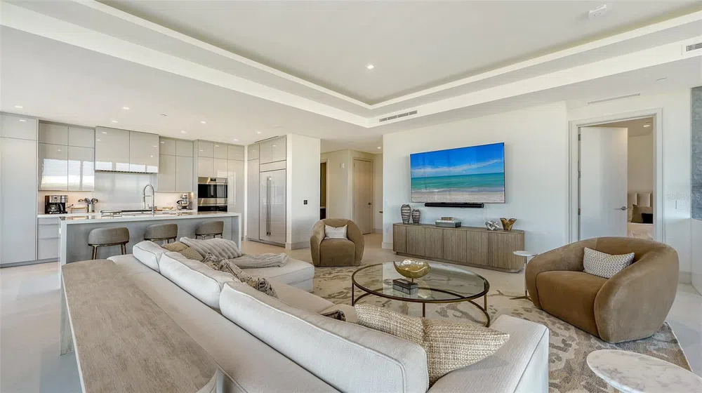 1591 GULF OF MEXICO DRIVE #313 Longboat Key, FL 34228