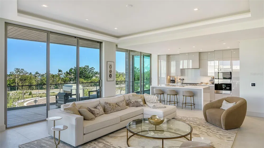 1591 GULF OF MEXICO DRIVE #313 Longboat Key, FL 34228