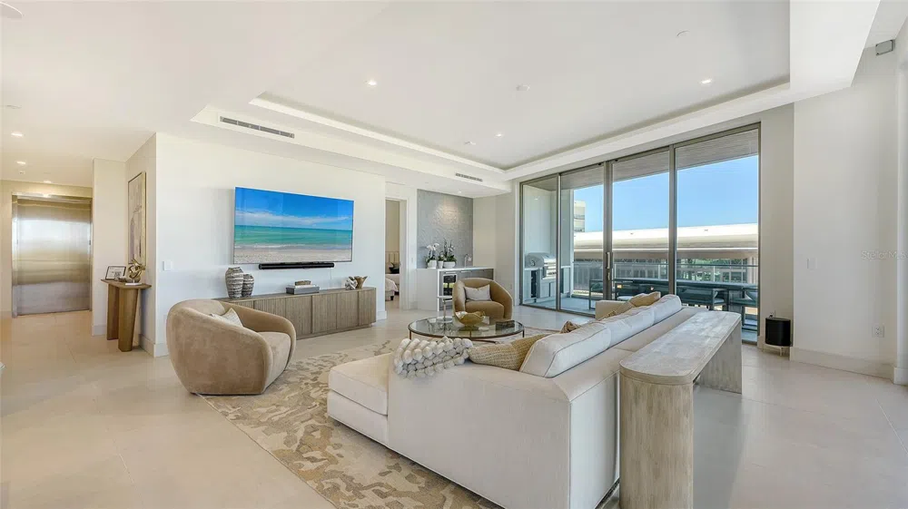 1591 GULF OF MEXICO DRIVE #313 Longboat Key, FL 34228
