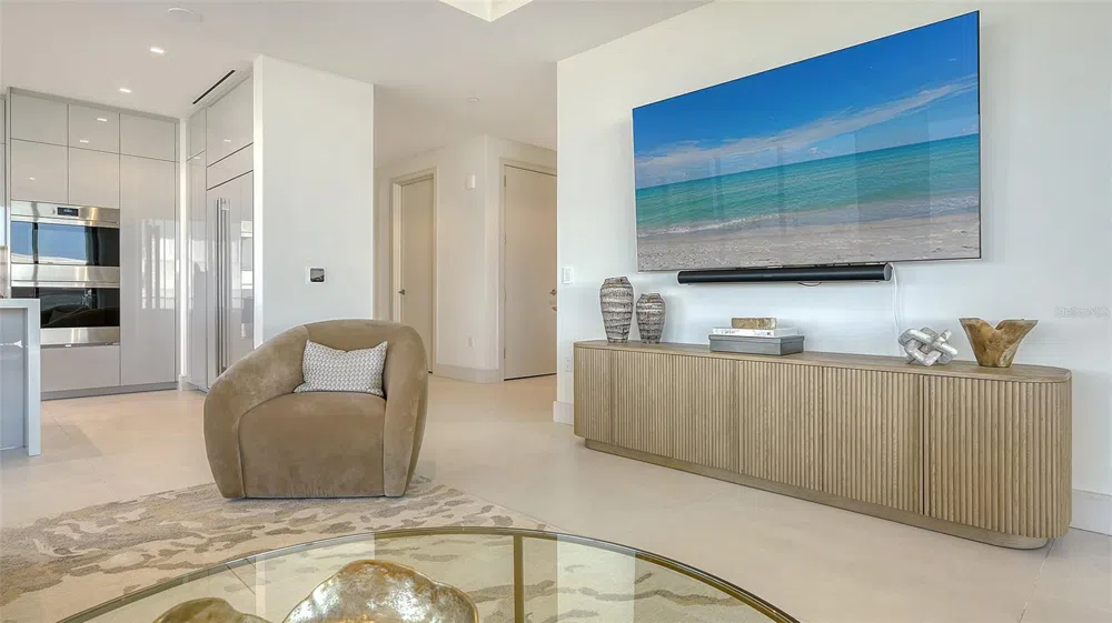 1591 GULF OF MEXICO DRIVE #313 Longboat Key, FL 34228