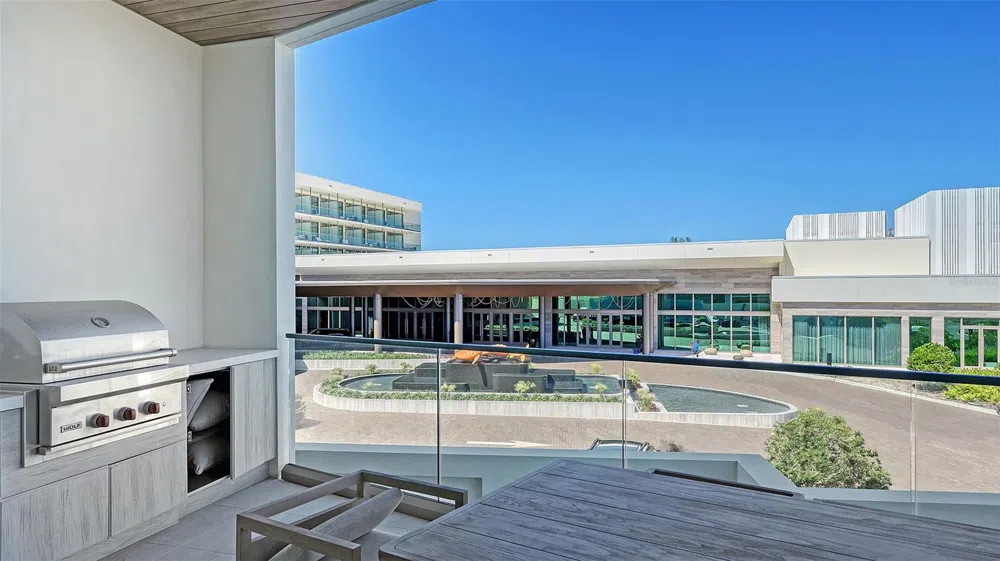 1591 GULF OF MEXICO DRIVE #313 Longboat Key, FL 34228