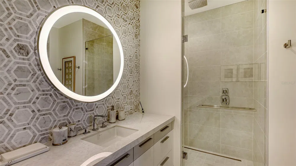 1591 GULF OF MEXICO DRIVE #313 Longboat Key, FL 34228