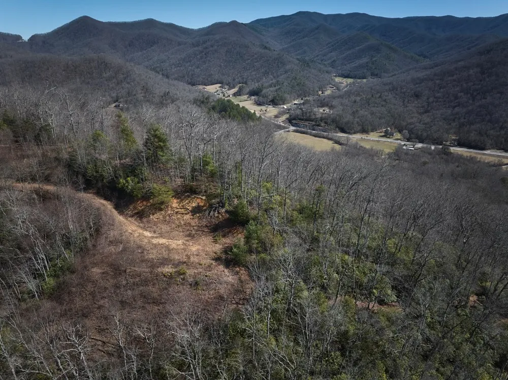 Legacy Lane Robbinsville, NC 28771