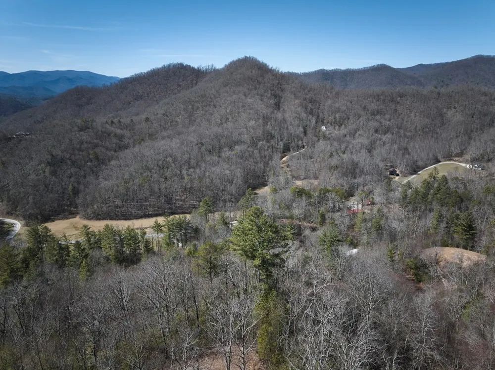 Legacy Lane Robbinsville, NC 28771