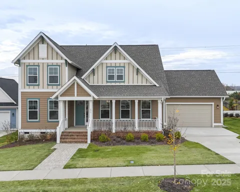 275 Luray Way #447