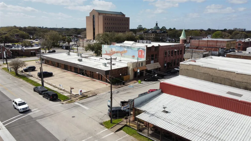105 S 2nd Street Richmond, TX 77469