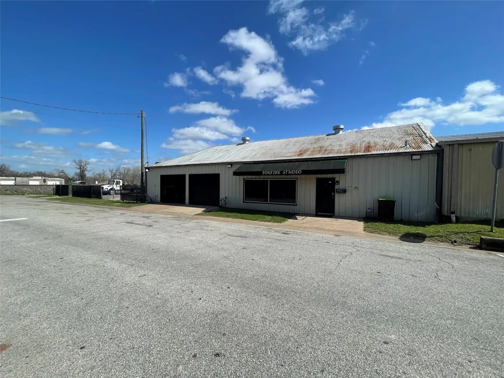105 S 2nd Street Richmond, TX 77469