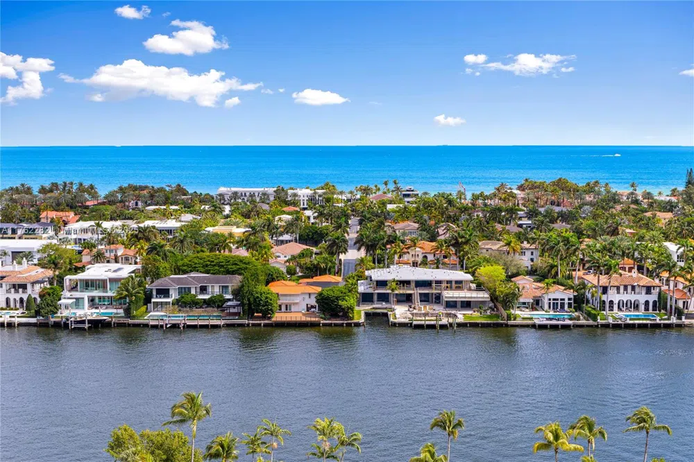 21150 Point Pl #1102 Aventura, FL 33180
