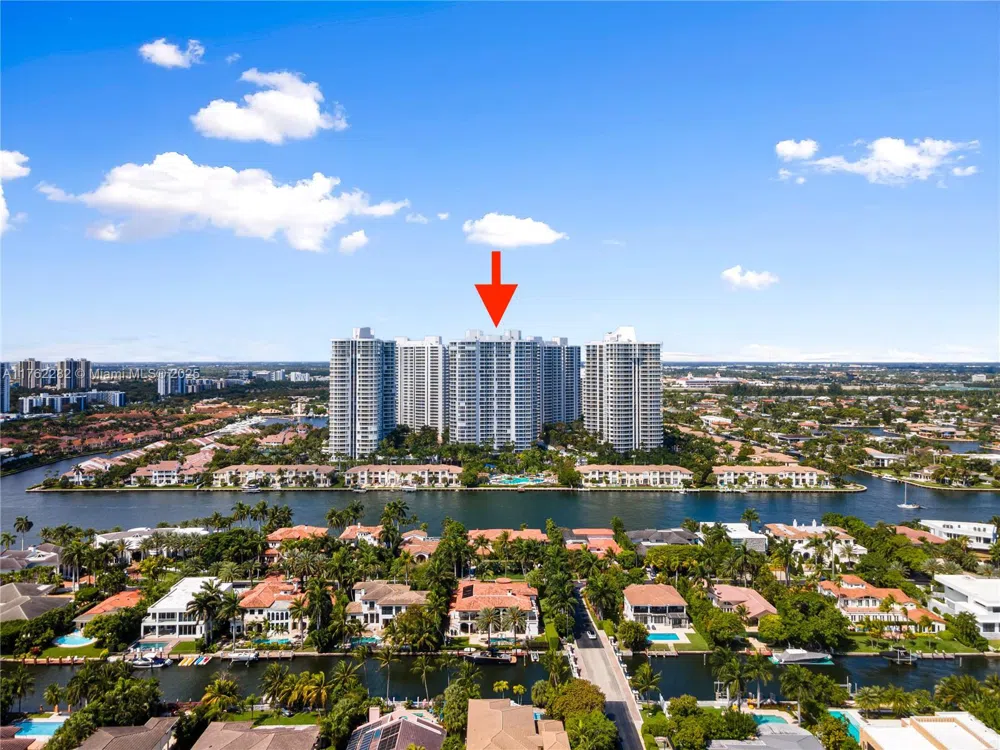 21150 Point Pl #1102 Aventura, FL 33180
