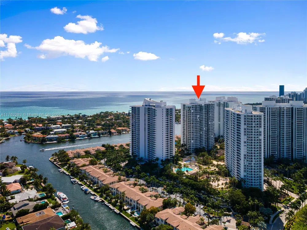 21150 Point Pl #1102 Aventura, FL 33180
