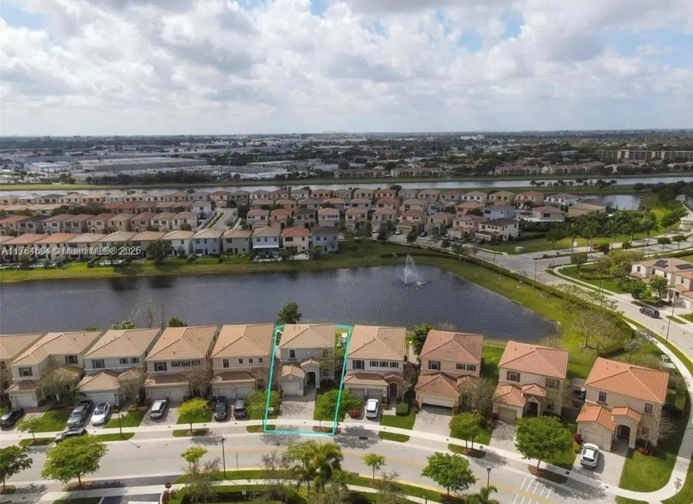 616 NE 193rd St Miami, FL 33179
