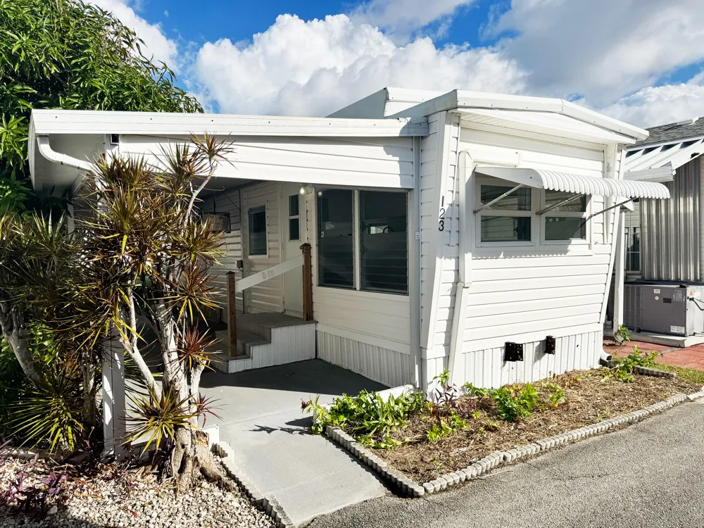 23 Hibiscus Drive #I