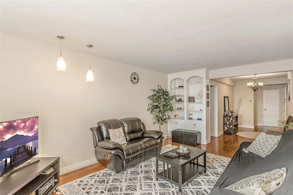 32-22 92 STREET #603 East Elmhurst, NY 11369