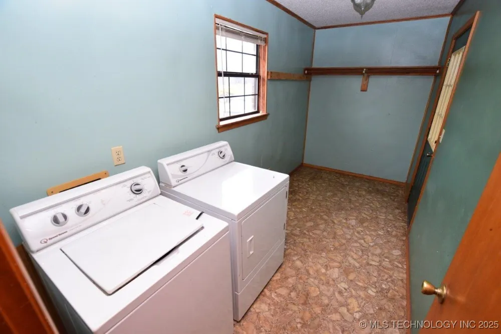66910 S 4655 ROAD Westville, OK 74965