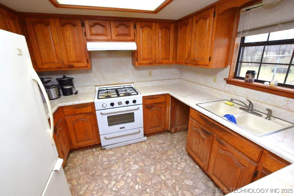 66910 S 4655 ROAD Westville, OK 74965