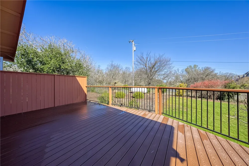 6535 Highland Springs Road Lakeport, CA 95453