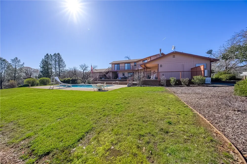 6535 Highland Springs Road Lakeport, CA 95453