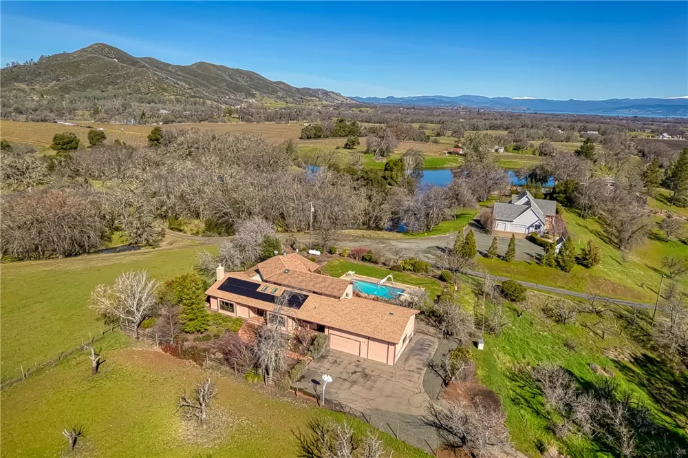 6535 Highland Springs Road Lakeport, CA 95453