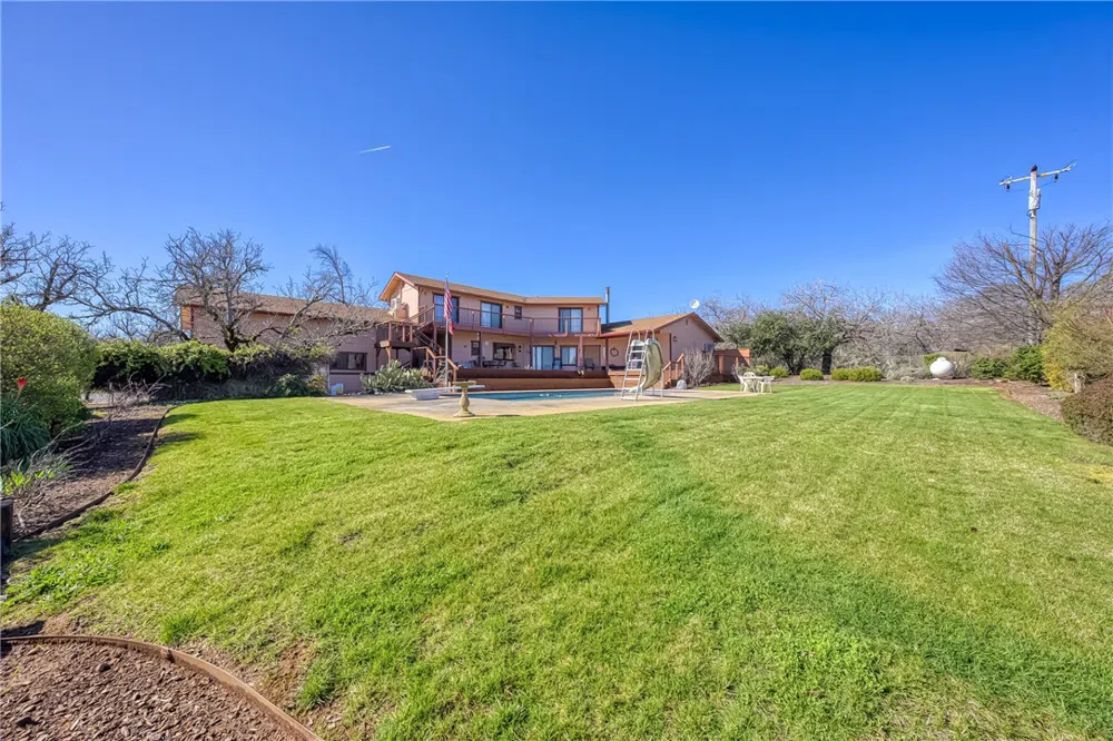 6535 Highland Springs Road Lakeport, CA 95453